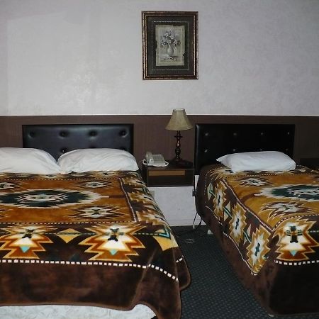 Sheridan Lawrence M Hotel Fort Vermilion 外观 照片
